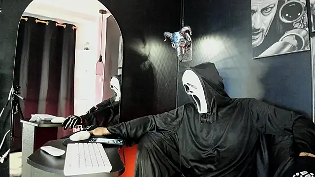 Snapshot of jett_savage chatting on October 7, 2:10 pm jett savage online show from October 7, 2:10 pm