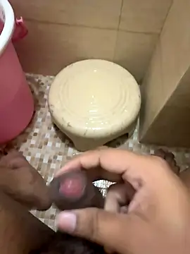 saumon3022 online show from November 30, 7:32 am