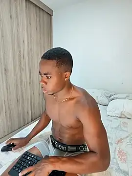 liambolt online show from January 13, 12:59 am