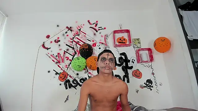 tyler twink boy online show from October 31, 2:42 pm