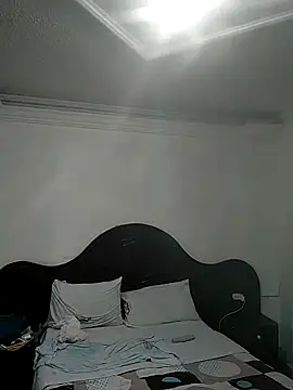 delesteli online show from November 28, 2:52 pm