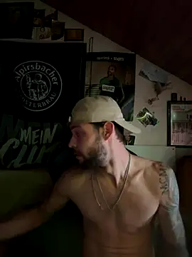 Mexxwell69 online show from September 11, 11:15 pm