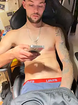 Mexxwell69 online show from October 5, 7:51 pm