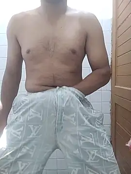 COme8989 online show from December 20, 8:10 am