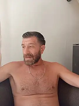Alexdaniel89 online show from August 4, 8:20 am