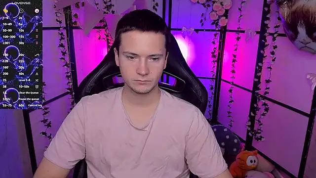 ZackNeal online show from October 16, 5:59 am