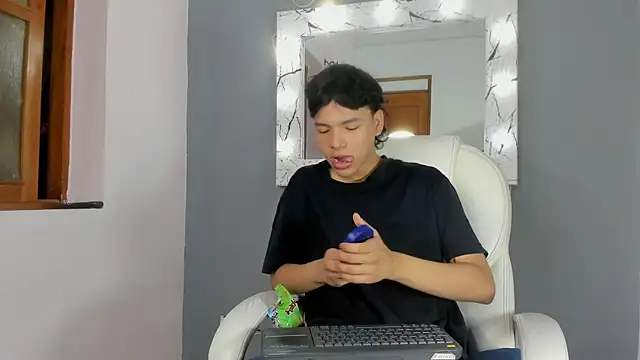 camillo virgil online show from September 23, 11:31 am