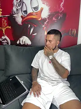 Snapshot of hot_miguel chatting on September 23, 2:44 am hot miguel online show from September 23, 2:44 am