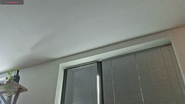 squirtproff online show from October 18, 9:36 am