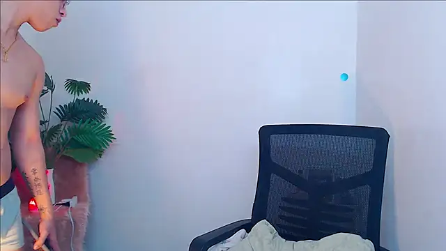 pinkcock froi2305 online show from September 15, 4:58 am