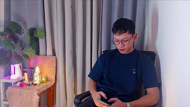 pinkcock froi2305 online show from October 4, 2:22 pm