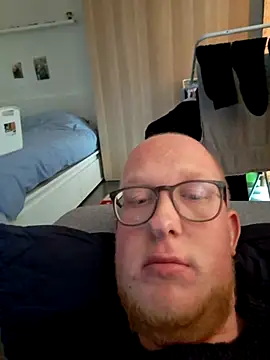 geilerd122 online show from February 17, 2:38 pm