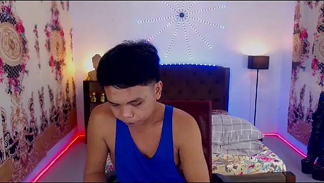 XExtraServiceManX online show from January 7, 5:23 am