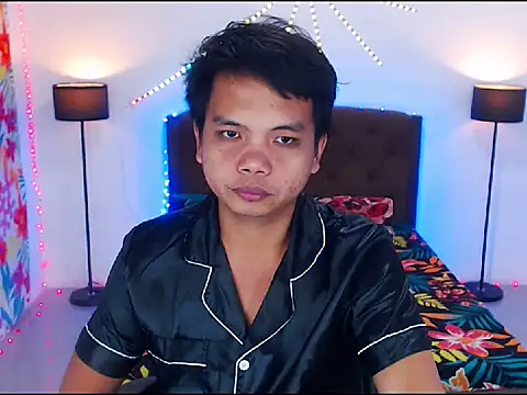 XExtraServiceManX online show from February 27, 3:44 pm