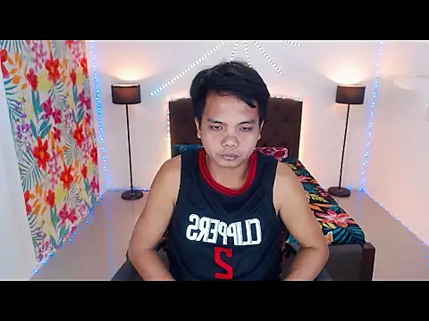 XExtraServiceManX online show from February 22, 2:51 pm