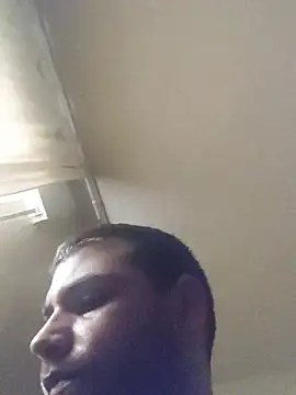 LoboSolitariooy online show from February 10, 4:33 pm