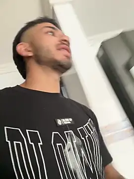 ArturoCardona  online show from February 11, 4:34 pm