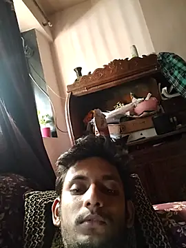 yung cplz online show from May 24, 10:43 am