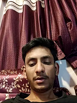 yung cplz online show from February 14, 1:17 pm