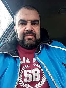 HairypapaK online show from February 18, 8:01 am