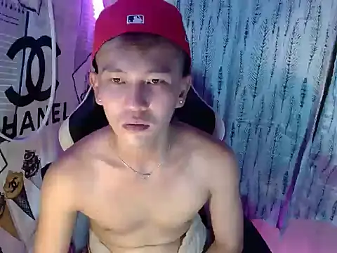 RalfAsian25 online show from December 16, 6:09 am