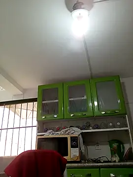 moreno25centimetro online show from December 5, 2:46 pm