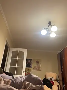 LuckyGirlfriends online show from October 27, 8:44 pm