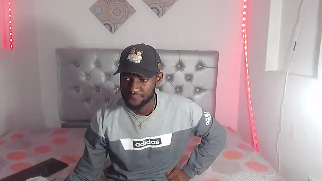 eebony stallion online show from December 21, 3:03 am