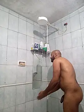 reisloko online show from September 18, 9:17 pm