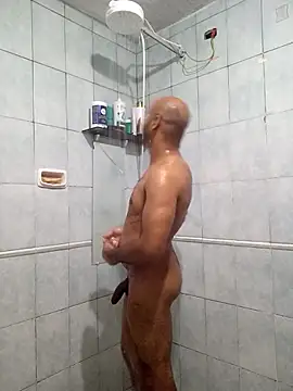 reisloko online show from October 3, 10:48 pm