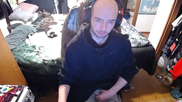 womenhateme69 online show from March 13, 5:26 am