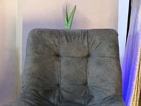 BenjaminCol  online show from September 9, 10:52 pm