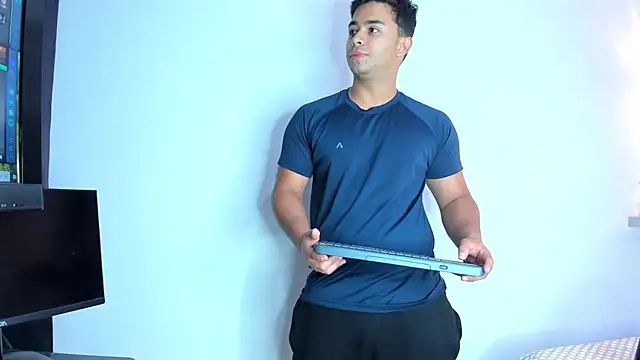 jayd muscle online show from November 25, 7:10 am