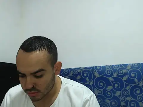 Ana ThiagoxX online show from February 4, 7:53 pm