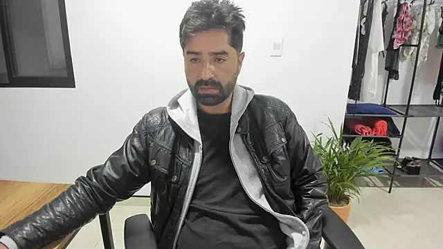 alejosan22 online show from November 18, 12:14 am