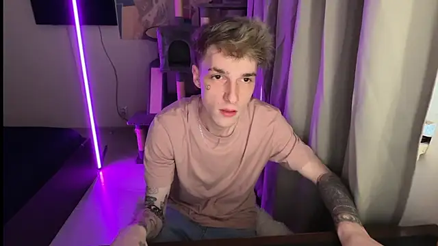 davesinner online show from March 30, 4:46 am