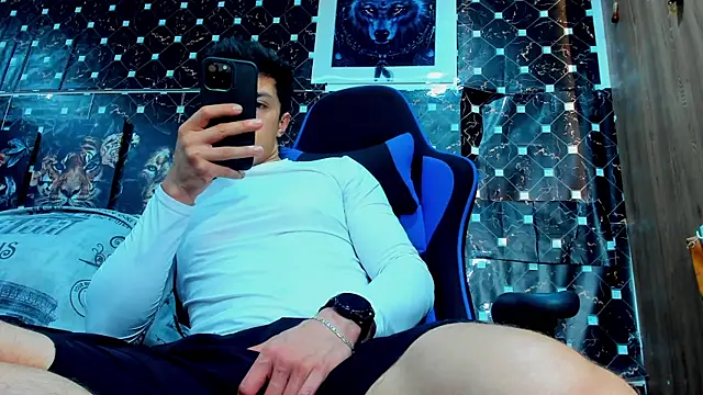 javiersexymann online show from January 15, 9:39 pm