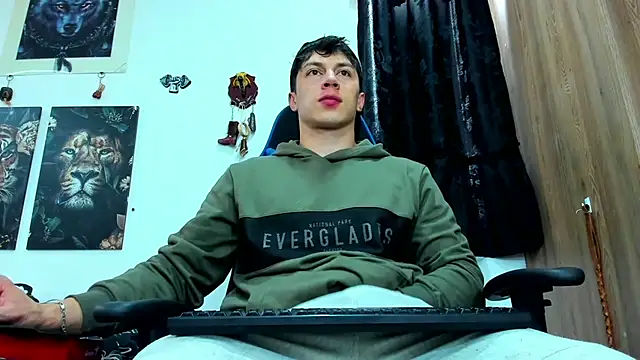 javiersexymann online show from March 6, 6:26 pm