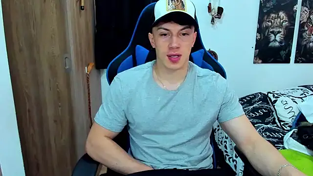 javiersexymann online show from December 4, 5:22 pm