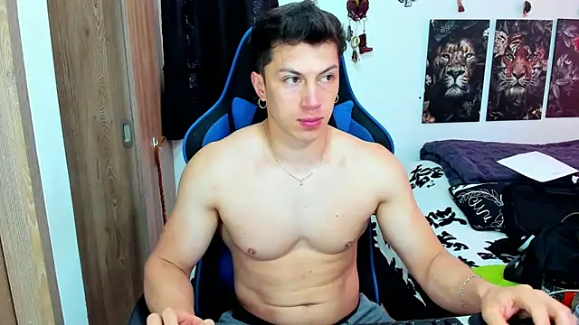 javiersexymann online show from February 18, 4:49 pm