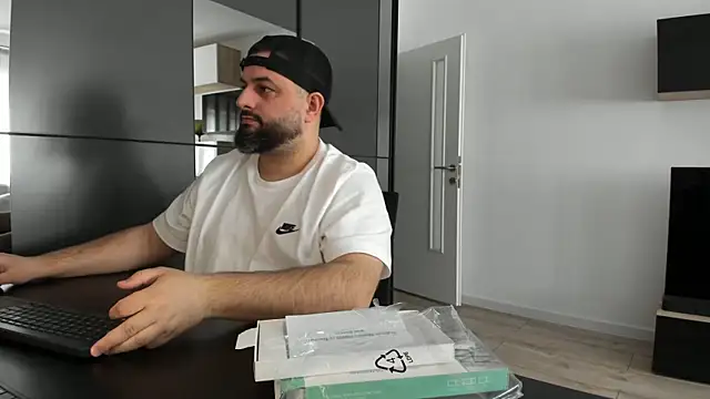 DravenPeak online show from March 26, 11:14 am