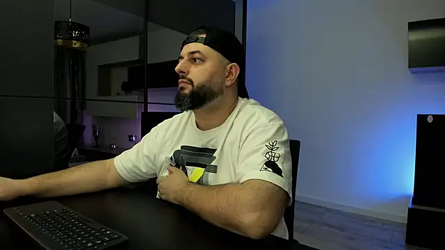 DravenPeak online show from March 22, 6:24 pm