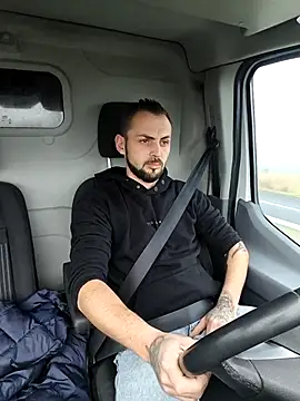 papichulo0099 online show from December 2, 6:49 am