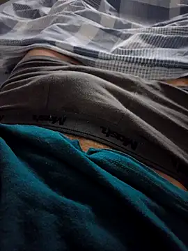 Rih13 online show from December 19, 7:38 am