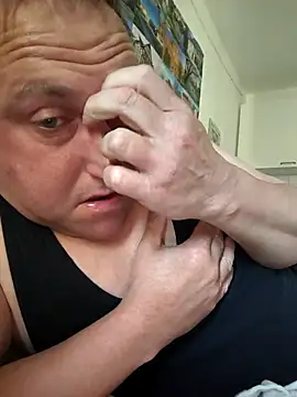 GenuineDedication42 online show from April 29, 8:30 am