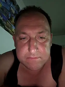 GenuineDedication42 online show from March 18, 7:50 pm