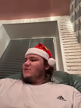 desiredude9 online show from December 4, 3:30 pm