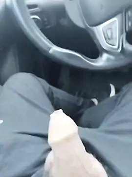 JonMario224 online show from April 11, 4:32 pm