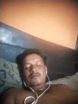 colombiano198720 online show from October 2, 1:42 am