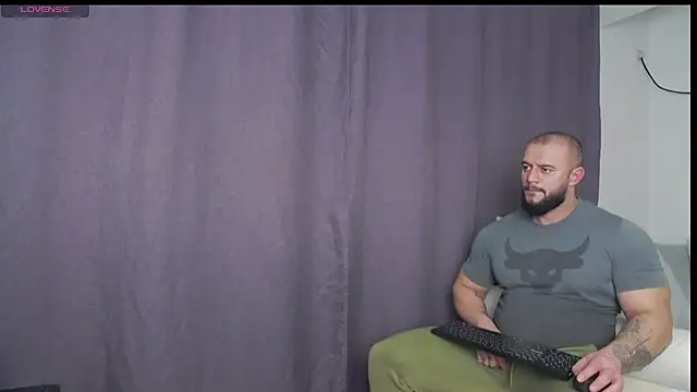 RickyMiami1 online show from December 1, 6:33 pm